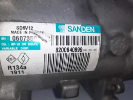 Dacia Sandero Kompresor / Sprężarka klimatyzacji A/C 8200840899