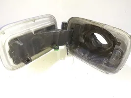 BMW 1 E81 E87 Bouchon, volet de trappe de réservoir à carburant 51177166825