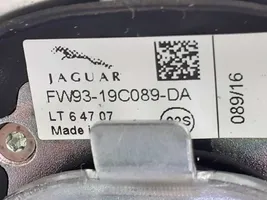 Jaguar XE Radion antenni C2D38131