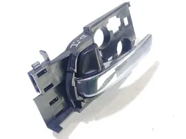 Honda HR-V Front door interior handle 