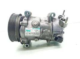 Peugeot 207 Compressore aria condizionata (A/C) (pompa) 9822826880