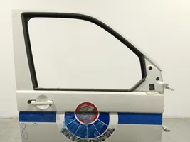 Volkswagen Multivan T5 Drzwi przednie 7LA831056C