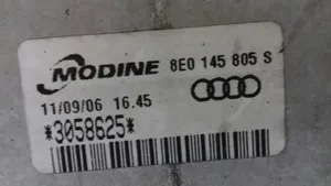 Audi A4 Allroad Välijäähdyttimen jäähdytin 8E0145805S