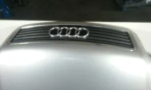 Audi A8 S8 D2 4D Pokrywa przednia / Maska silnika 