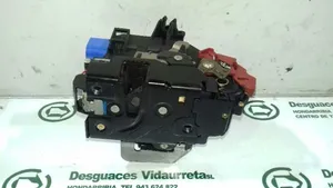 Audi A8 S8 D3 4E Serratura portiera anteriore 4E1837016