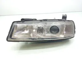 Opel Calibra Передняя фара 13712300