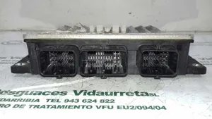 Renault Kangoo I Motorsteuergerät ECU 8200399038