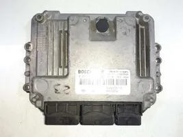 Renault Trafic II (X83) Unité de commande, module ECU de moteur 8200935115