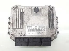 Nissan Primastar Komputer / Sterownik ECU silnika 8200935115