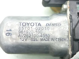 Toyota Avensis T270 Meccanismo di sollevamento del finestrino posteriore senza motorino 6984005130
