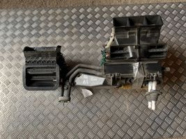 Audi A4 S4 B7 8E 8H Interior heater climate box assembly 8E1820005J