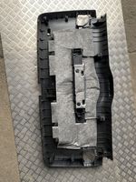 Audi Q5 SQ5 Moldura de la puerta trasera 8R0867979B