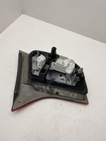 Audi A4 S4 B7 8E 8H Lampy tylnej klapy bagażnika 8E9945094