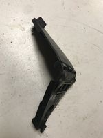 Audi A4 S4 B7 8E 8H Staffa supporto del triangolo d’emergenza 8H0860285