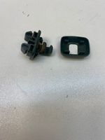 Audi A6 Allroad C5 Support de crochet/clip pare-soleil 4B0857563