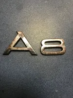 Audi A8 S8 D3 4E Logo, emblème de fabricant 