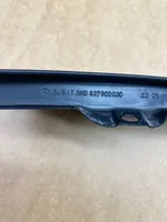 Volkswagen Golf Plus Rivestimento modanatura del vetro della portiera anteriore 5M083790203C