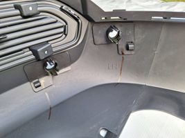 Renault Koleos I Moldura inferior del parachoques trasero 850183404R