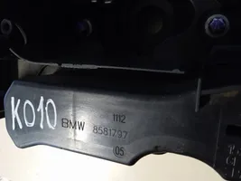 BMW X1 F48 F49 Kolektor ssący 8581797