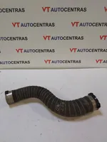 BMW 5 G30 G31 Tube d'admission de tuyau de refroidisseur intermédiaire 8572858