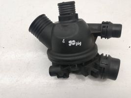 BMW 3 E90 E91 Boîtier de thermostat 209110421