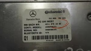 Mercedes-Benz GL X164 Centralina/modulo bluetooth A2118701885