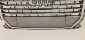 Audi Q2 - Maskownica / Grill / Atrapa górna chłodnicy 81A853651