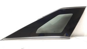 Peugeot 3008 II Fenêtre latérale avant / vitre triangulaire 9810727380