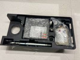 Opel Grandland X Tool box 9816736980