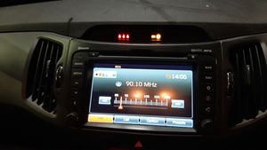 KIA Sportage Radio / CD/DVD atskaņotājs / navigācija 965603U500WK