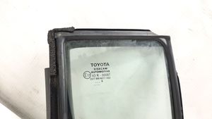 Toyota C-HR Fenêtre latérale vitre arrière 68188F4010