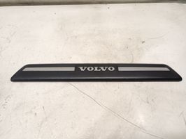Volvo V40 Cross country Отделка переднего порога (внутренняя) 31265842