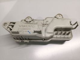 Volvo V40 Cross country Vacuum air tank 31339809