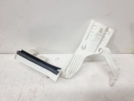 KIA Sportage Передний держатель / кронштейн для внешней ручки открытия 82484F1000