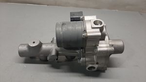Honda CR-V Maître-cylindre de frein 57306TMBH01