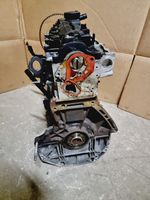 Renault Captur Silnik / Komplet 8201589548