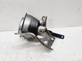 Nissan Qashqai Cześć układu próżniowego turbosprężarki 7234550022