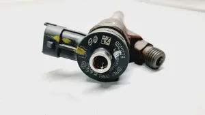 Hyundai Tucson TL Injecteur de carburant 338002A610