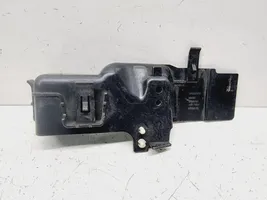 Volvo S60 Déflecteur d'air de radiateur de refroidissement 30796473