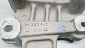 Opel Mokka B Moottorin kiinnikekorvake (käytetyt) 9826364780