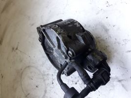 Mazda 3 I Pompe à vide 