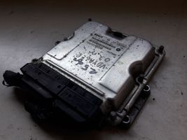 Chrysler Voyager Sterownik / Moduł ECU 0281011064