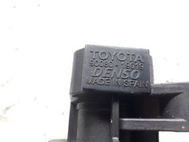 Toyota Avensis T220 Bobine d'allumage haute tension 9008019019