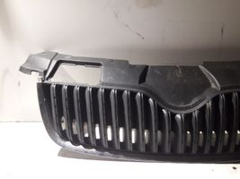 Skoda Fabia Mk2 (5J) Grille calandre supérieure de pare-chocs avant 5J0853668