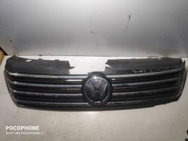 Volkswagen PASSAT B7 Grille calandre supérieure de pare-chocs avant 