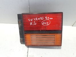 Volkswagen Vento Lampy tylnej klapy bagażnika 140439