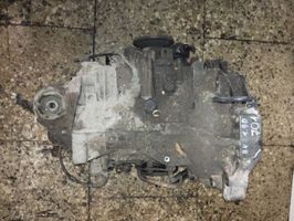 Audi 80 90 S2 B4 Mechaninė 5 pavarų dėžė 097409624