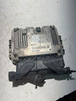 Opel Zafira B Calculateur moteur ECU 55575556