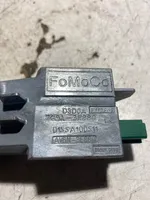 Ford Mondeo MK IV Stūres atslēga 7G913F880