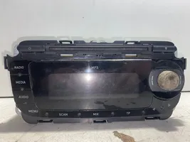 Seat Ibiza III (6L) Radio/CD/DVD/GPS head unit 6J0035153B